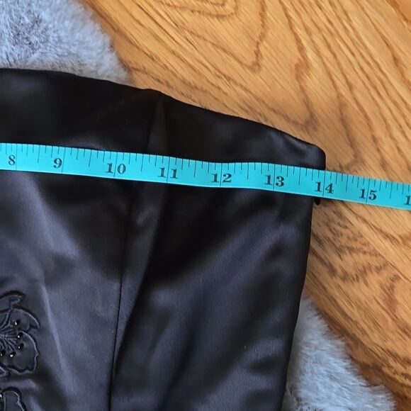 White House Black Market Black Strapless Dress, Women's Size 0, Great Condition - Picture 3 of 11